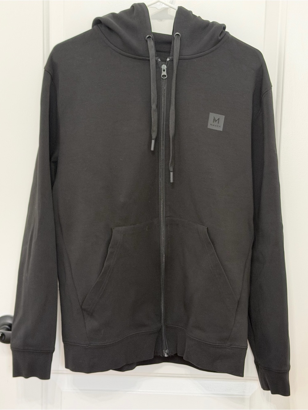 Maven Co-Op Men's Medium Heat Full Zip Hoodie Sweatshirt Black NWT Buckle - Picture 1 of 12